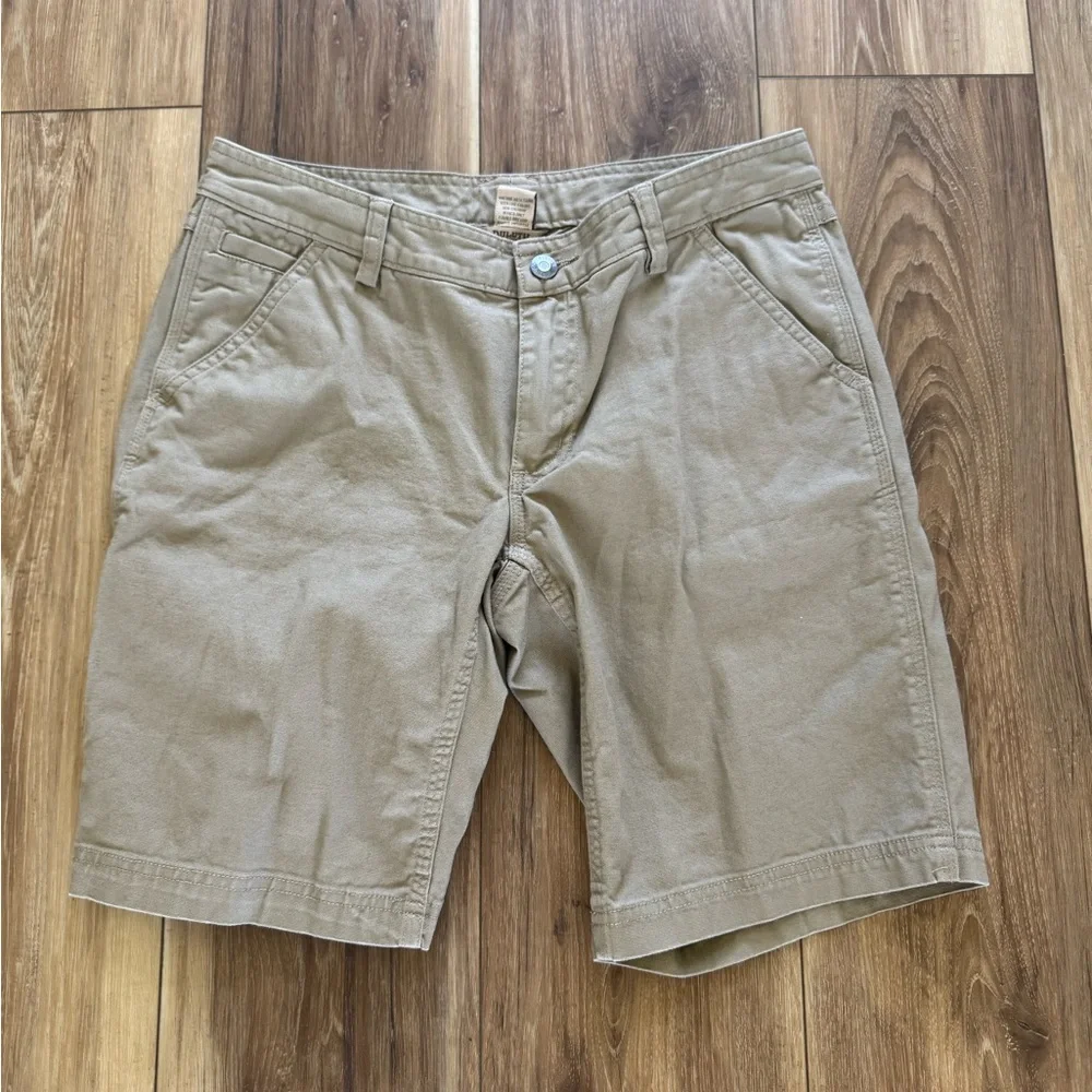 Duluth Trading Co Tan Flat Front Bermuda Shorts Women’s Size 4
